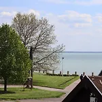 Vadkacsa Panzio B&B Balatonkenese